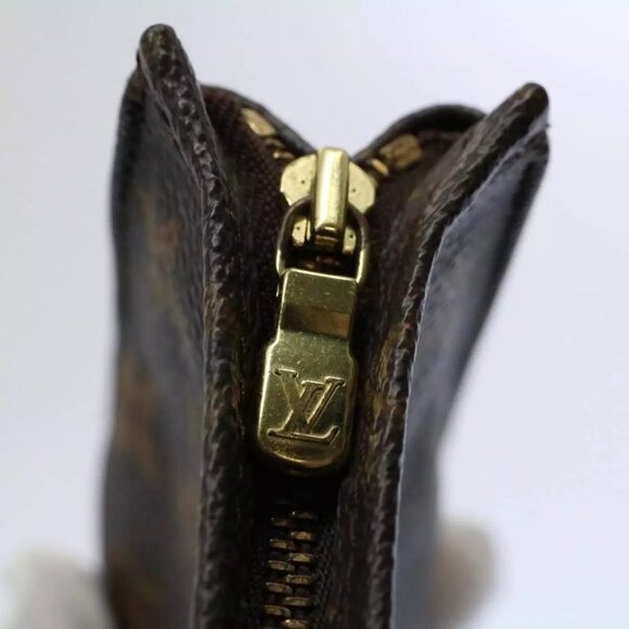 LOUIS VUITTON Monogram Poche Toilette 15 Pouch - Picture 9 of 16